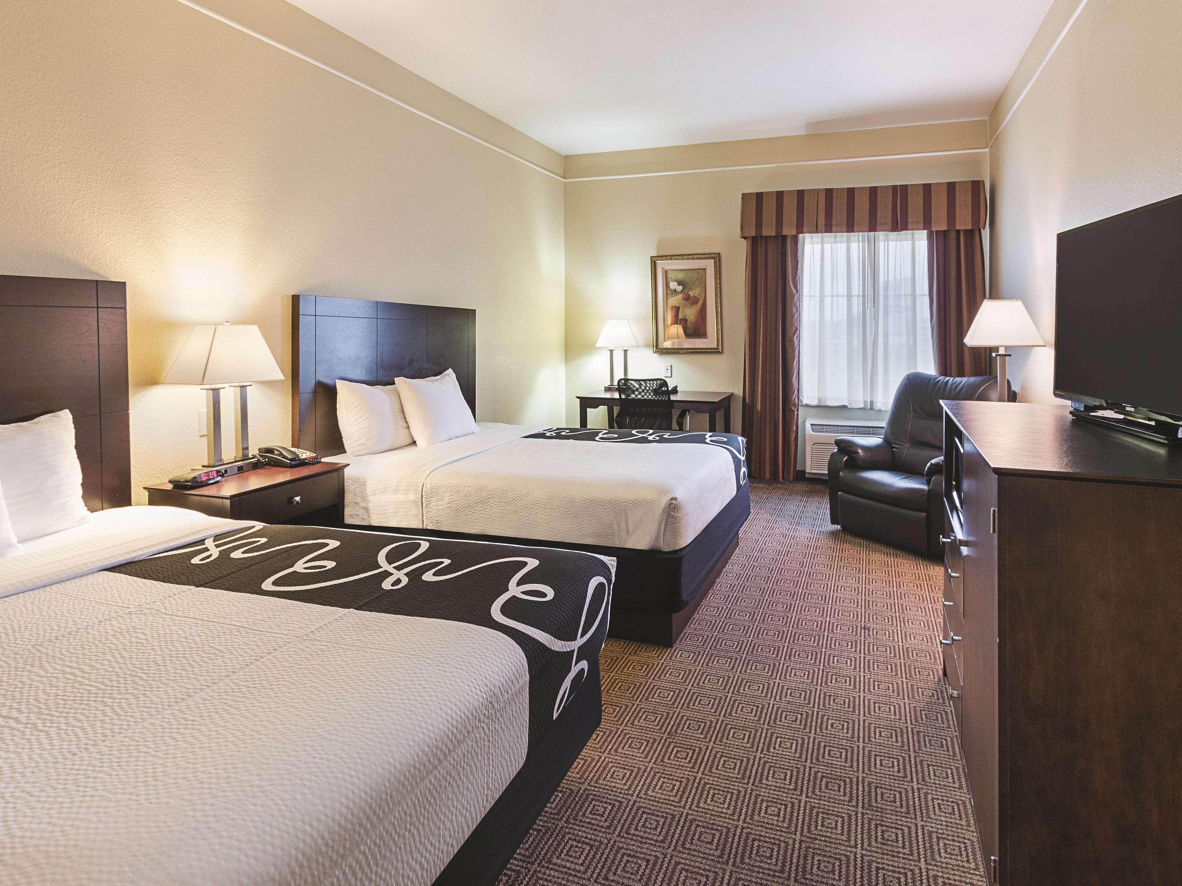 Hotel La Quinta By Wyndham Waxahachie Extérieur photo