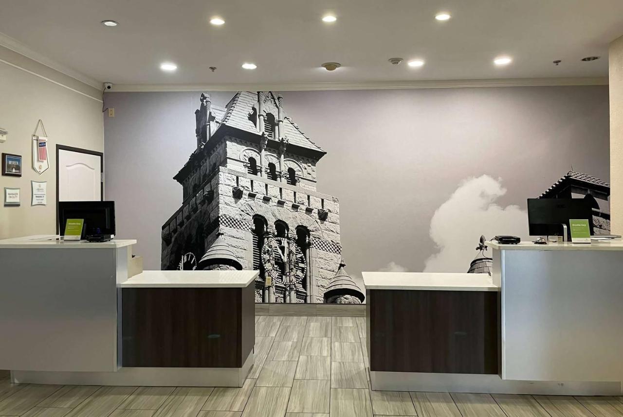 Hotel La Quinta By Wyndham Waxahachie Extérieur photo