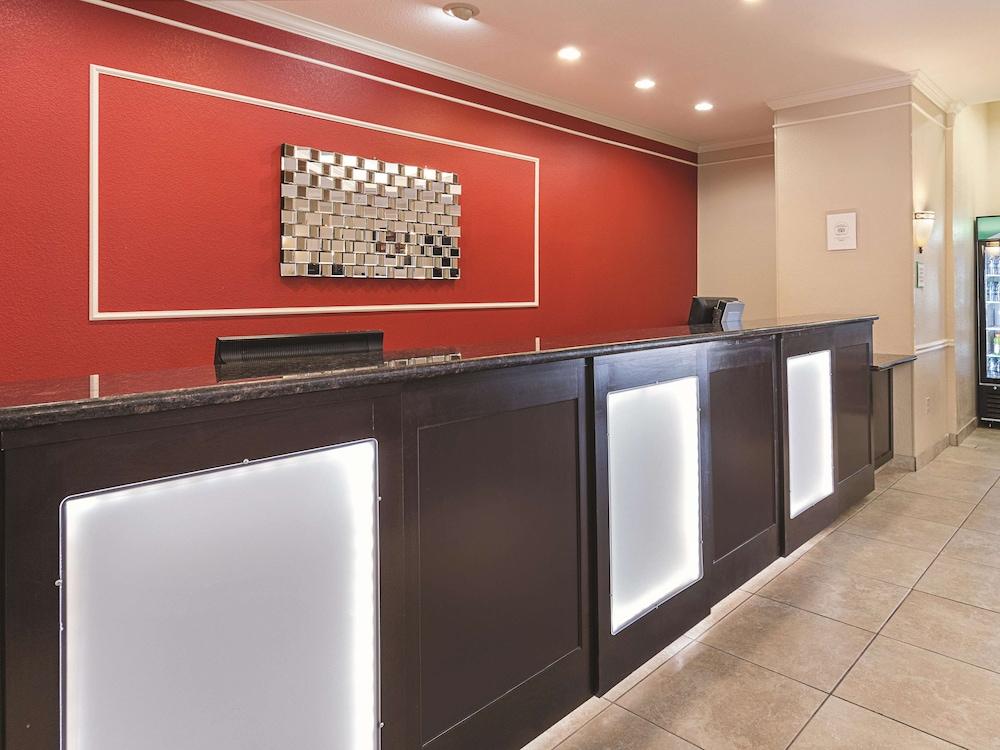 Hotel La Quinta By Wyndham Waxahachie Extérieur photo
